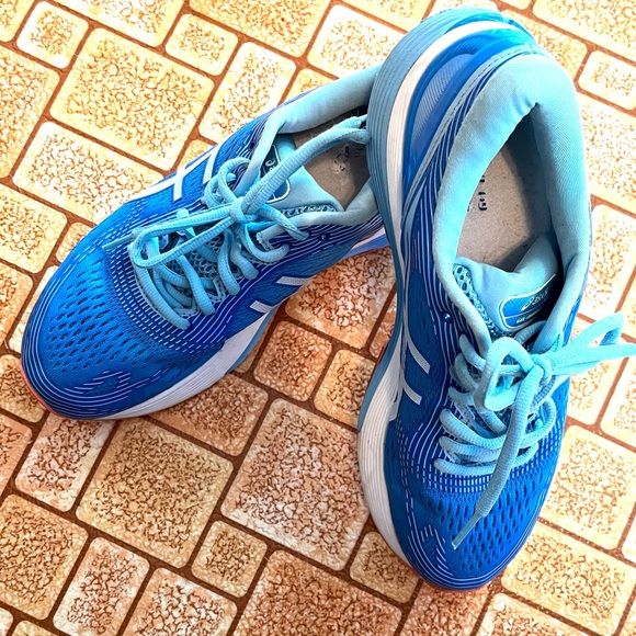 ASICS Gel-nimbus 21 Flyte Foam women’s sneakers. Size 8.5. EUC. - Picture 12 of 12